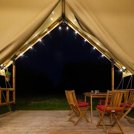 Januszowka - Ranczo Turystyczne אוהל מפואר