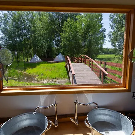 Campo de lujo Januszówka - Ranczo Turystyczne Wielki Klińcz