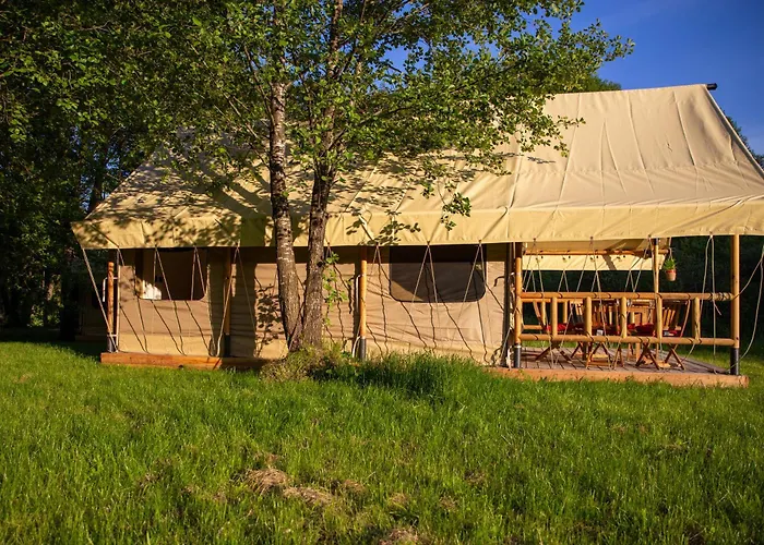 Januszówka - Ranczo Turystyczne *