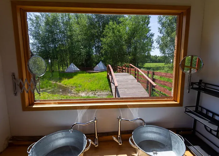 Campo de lujo Januszówka - Ranczo Turystyczne Wielki Klińcz